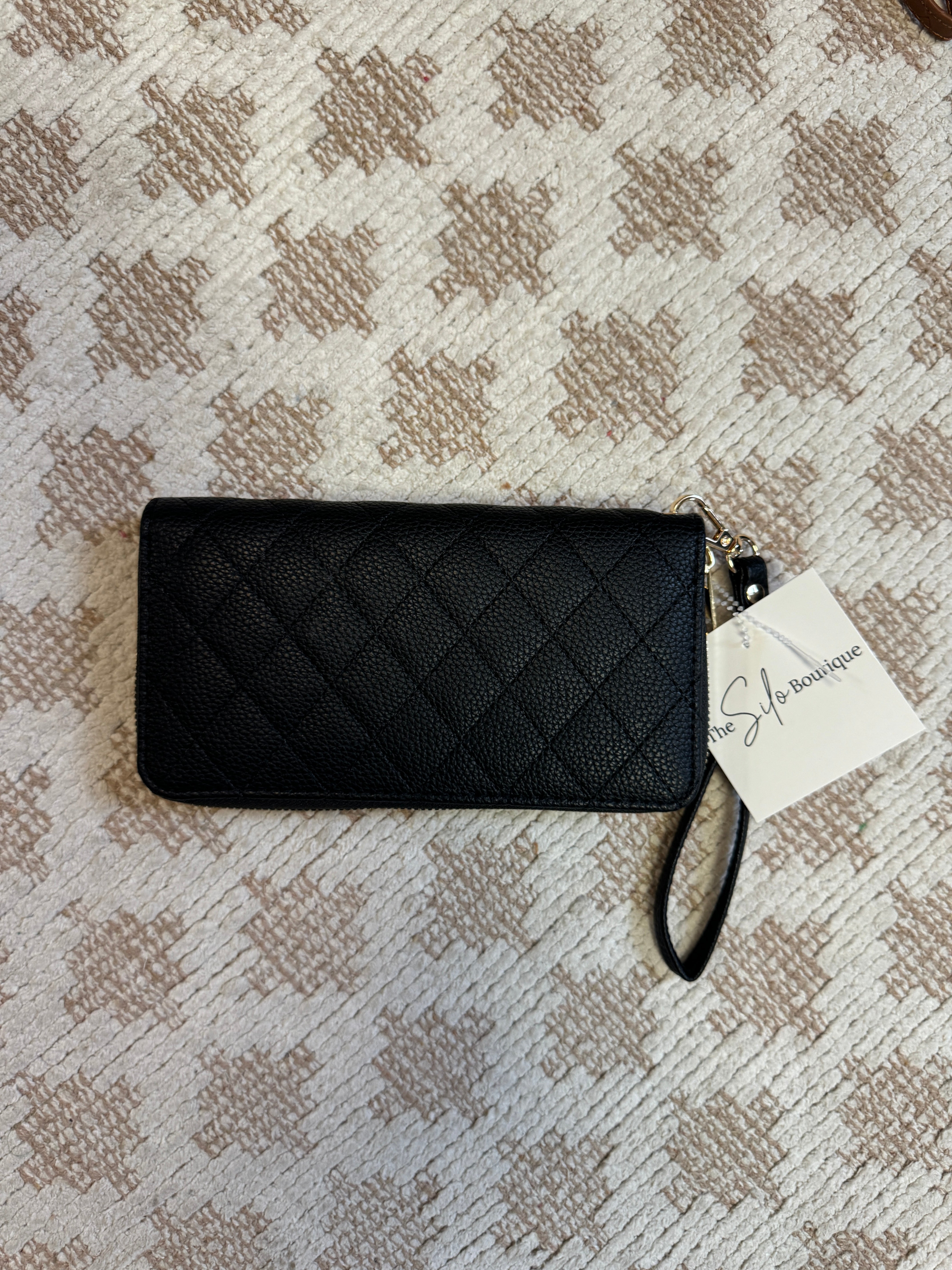 Dia Black Wallet-Wallets-Fame-The Silo Boutique, Women's Fashion Boutique Located in Warren and Grand Forks North Dakota