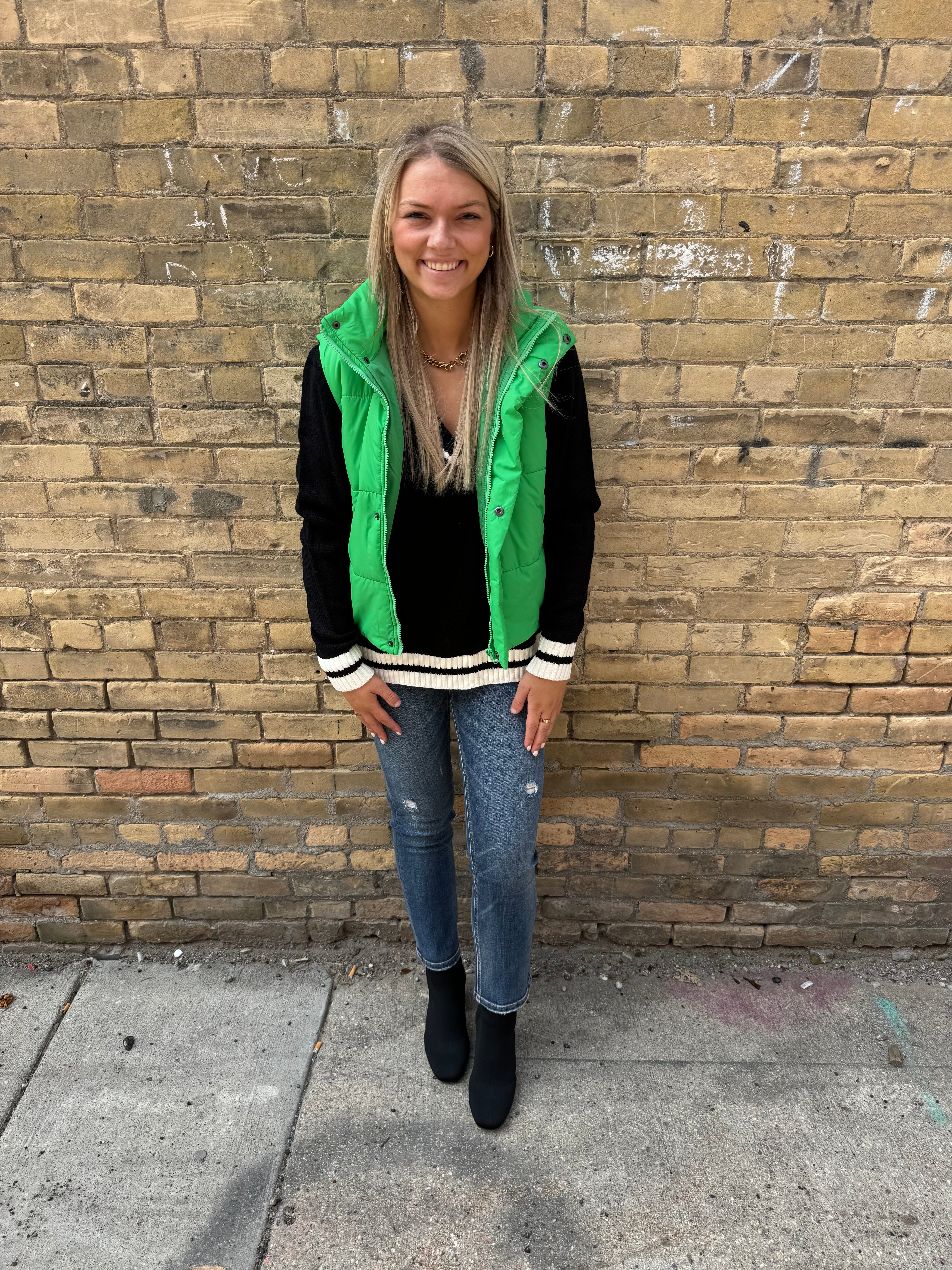 Green Puff Vest-Vests-panache-The Silo Boutique, Women's Fashion Boutique Located in Warren and Grand Forks North Dakota