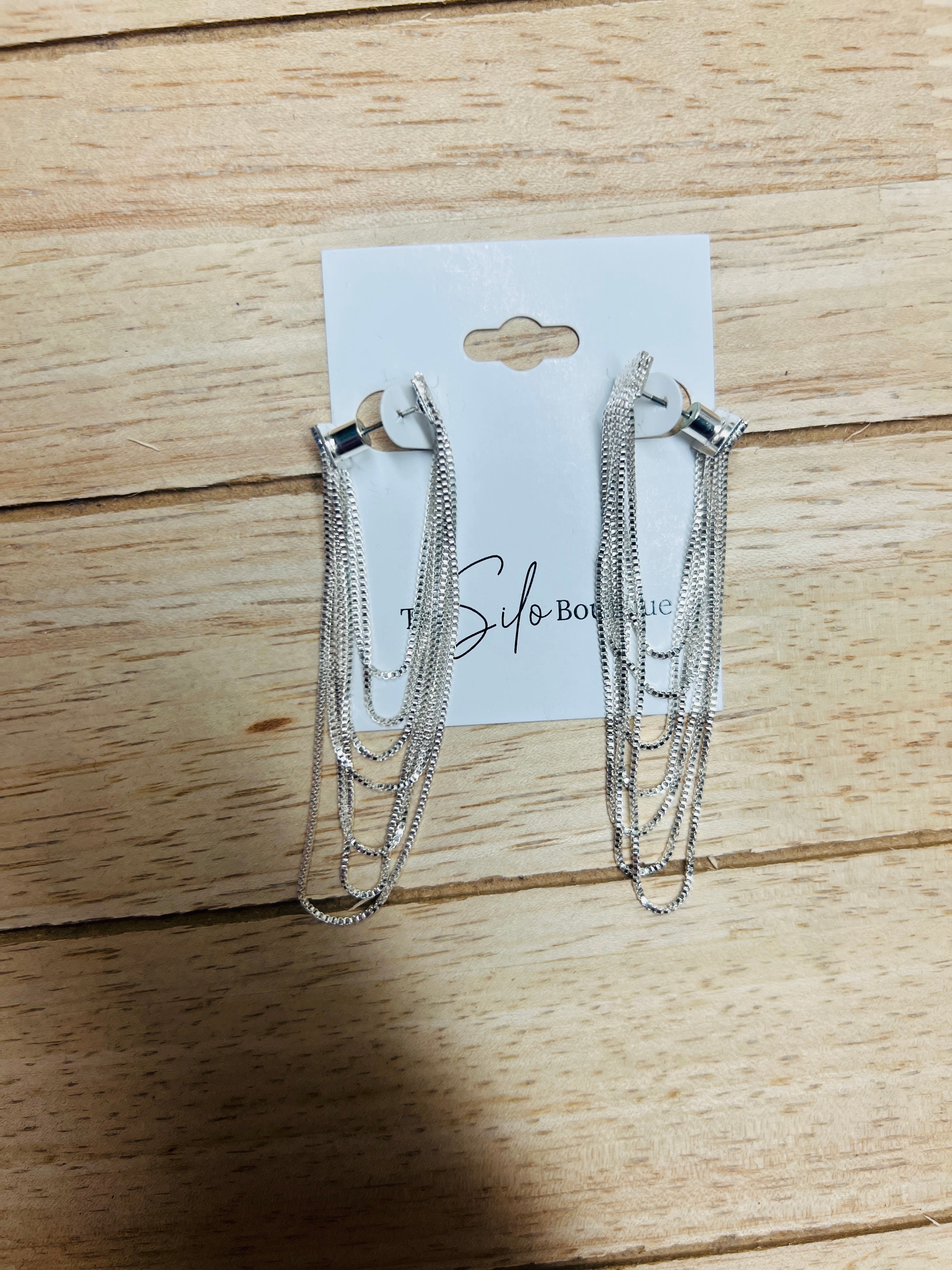 Chain Link Fringe Earrings-Earrings-Fame-The Silo Boutique, Women's Fashion Boutique Located in Warren and Grand Forks North Dakota