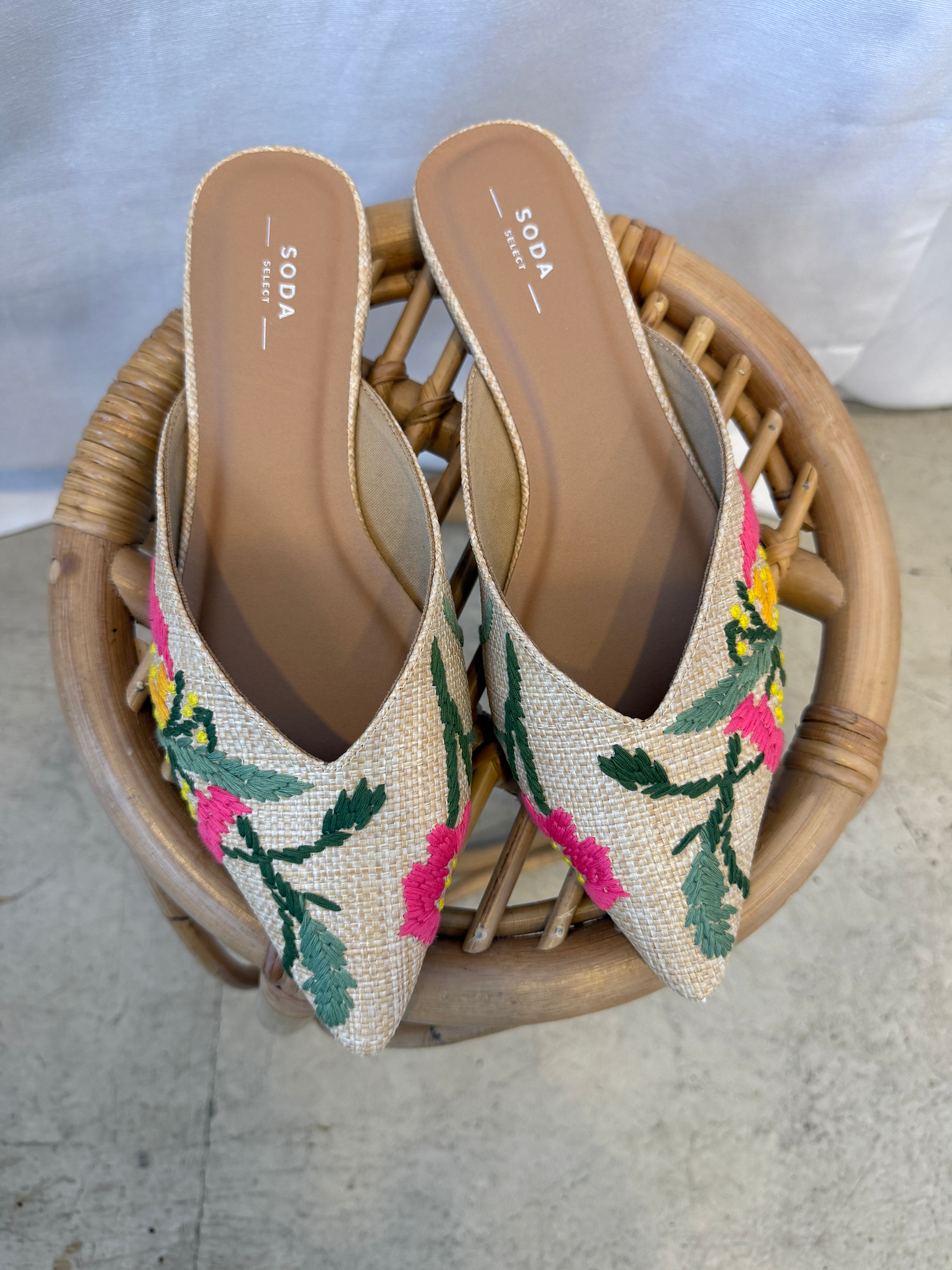 Soda Poise Flat Floral Mule-Mules-soda-The Silo Boutique, Women's Fashion Boutique Located in Warren and Grand Forks North Dakota