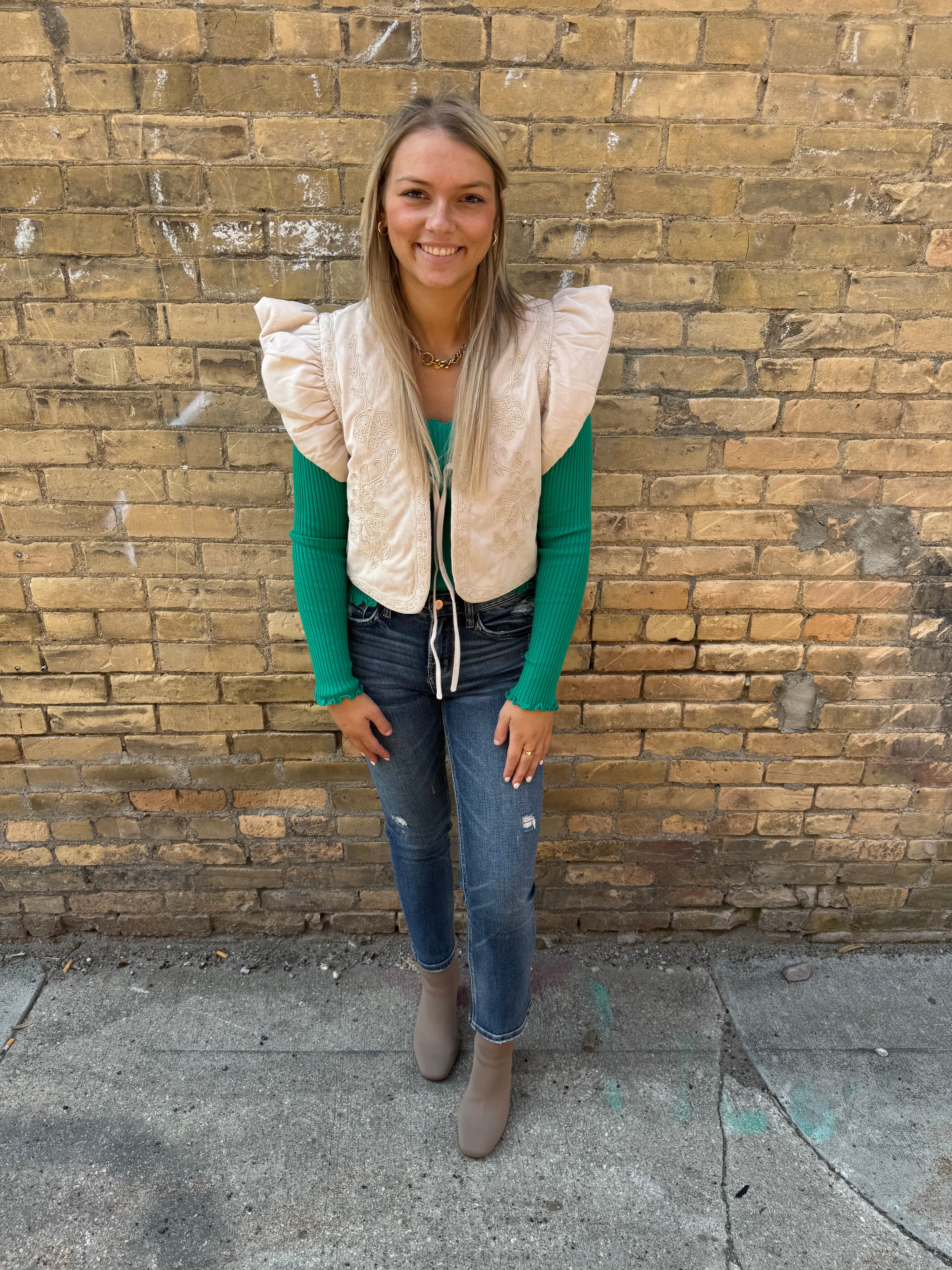 Ecru Embroidered Vest-Vests-ENTRO-The Silo Boutique, Women's Fashion Boutique Located in Warren and Grand Forks North Dakota