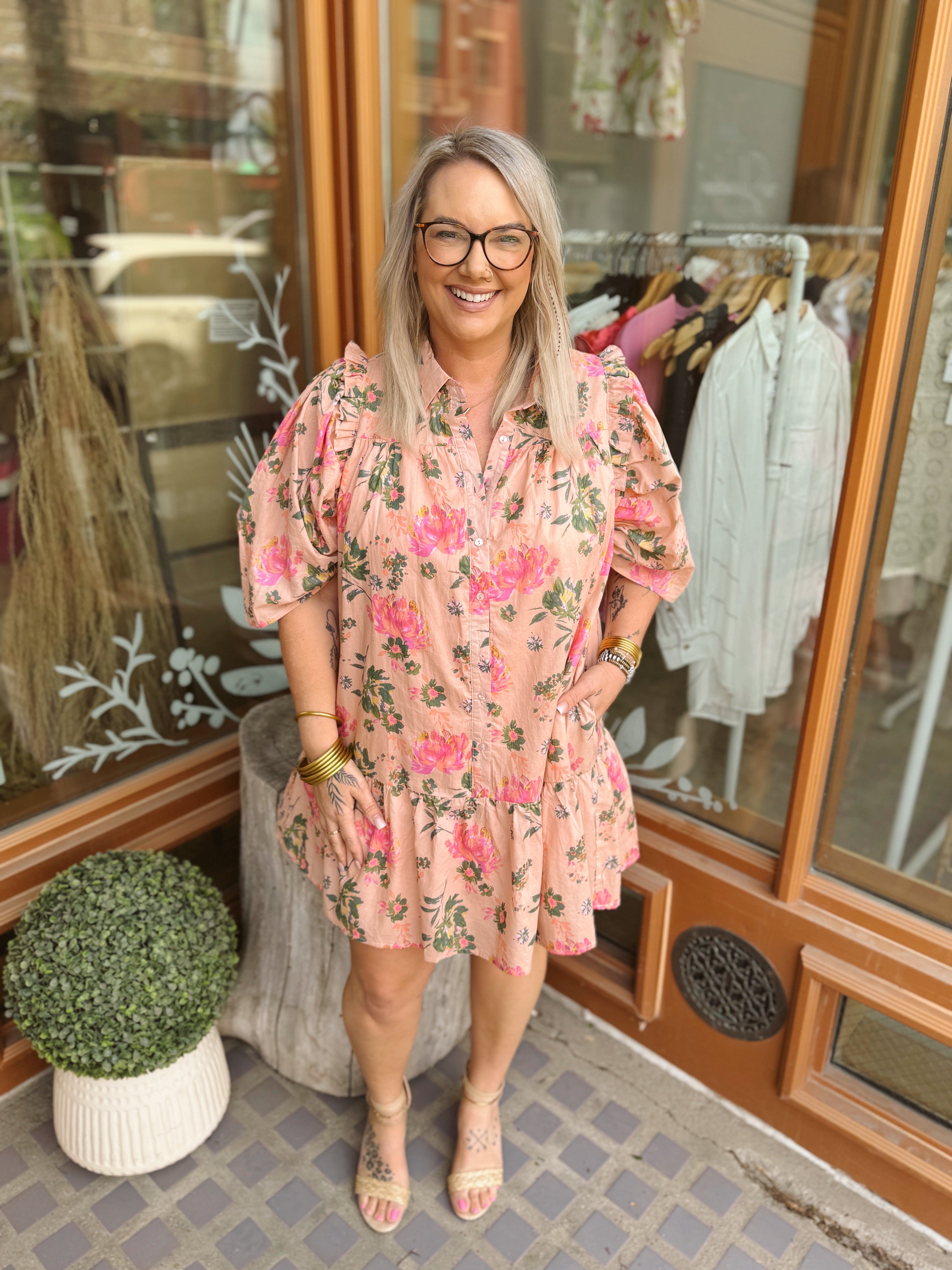 Peachy Floral Print Dress-Dresses-entro-The Silo Boutique, Women's Fashion Boutique Located in Warren and Grand Forks North Dakota