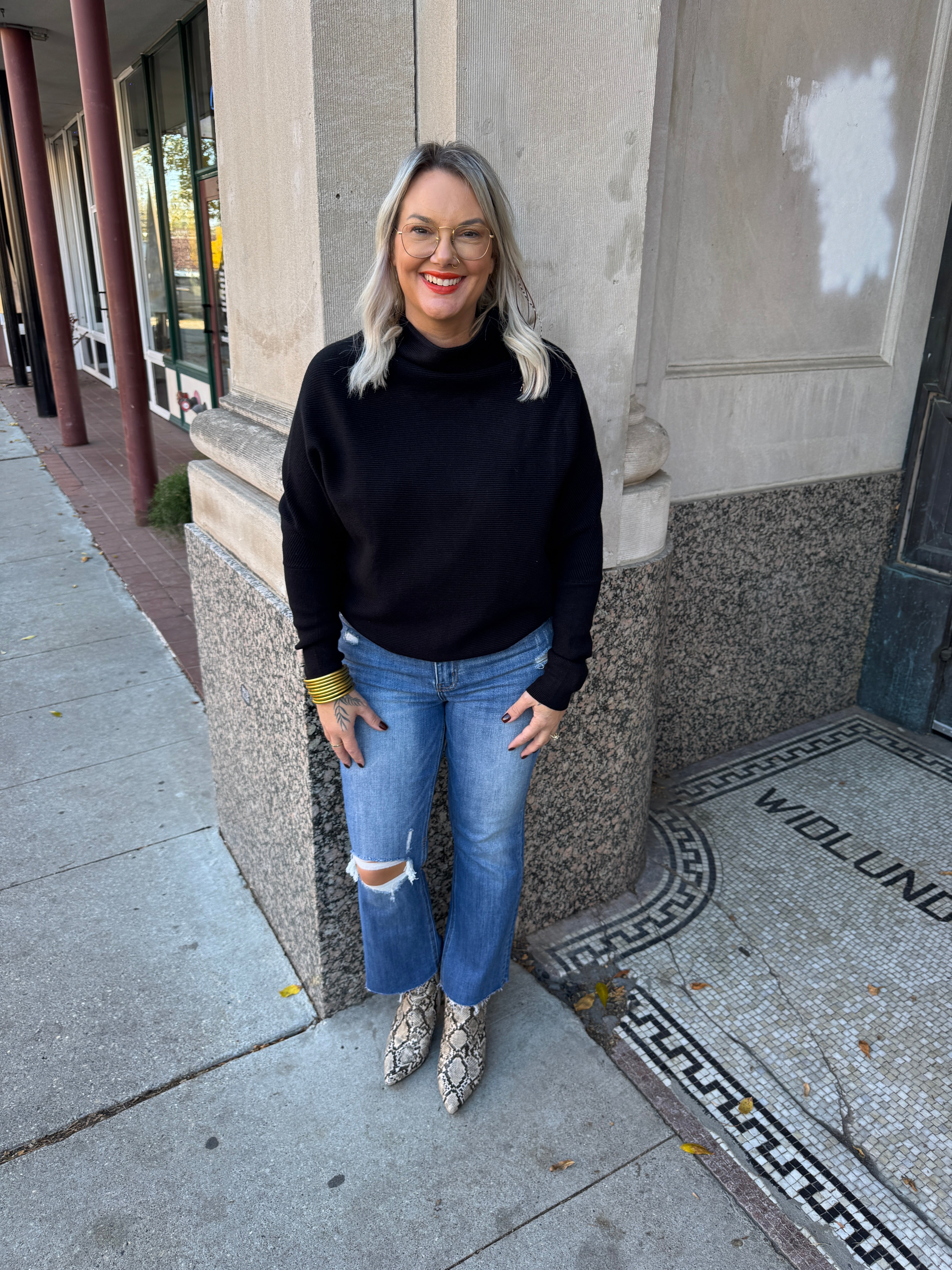 Black Ivy Slouch Sweater-Sweaters-bluivy-The Silo Boutique, Women's Fashion Boutique Located in Warren and Grand Forks North Dakota