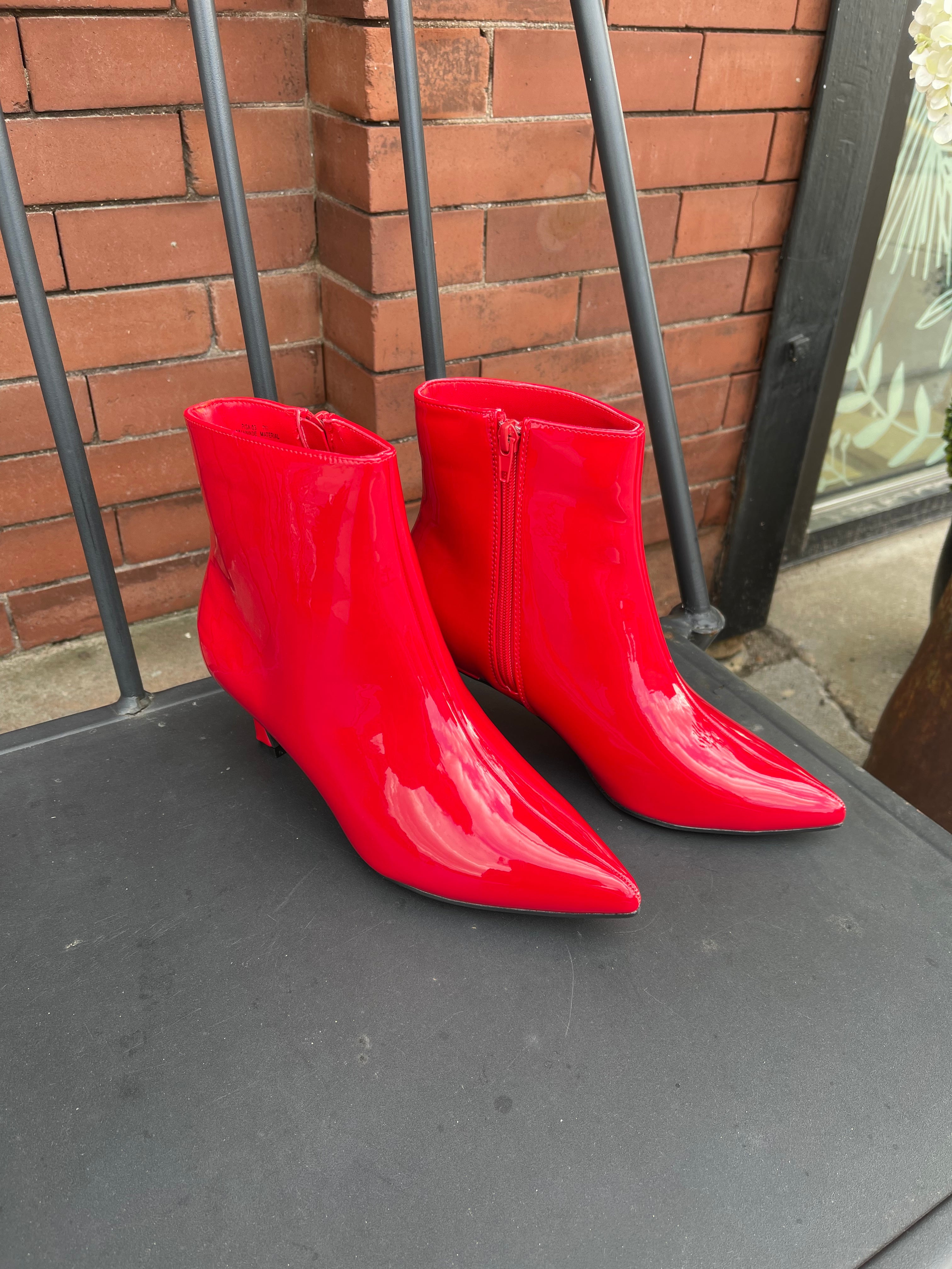 Bamboo Pisa Red Bootie