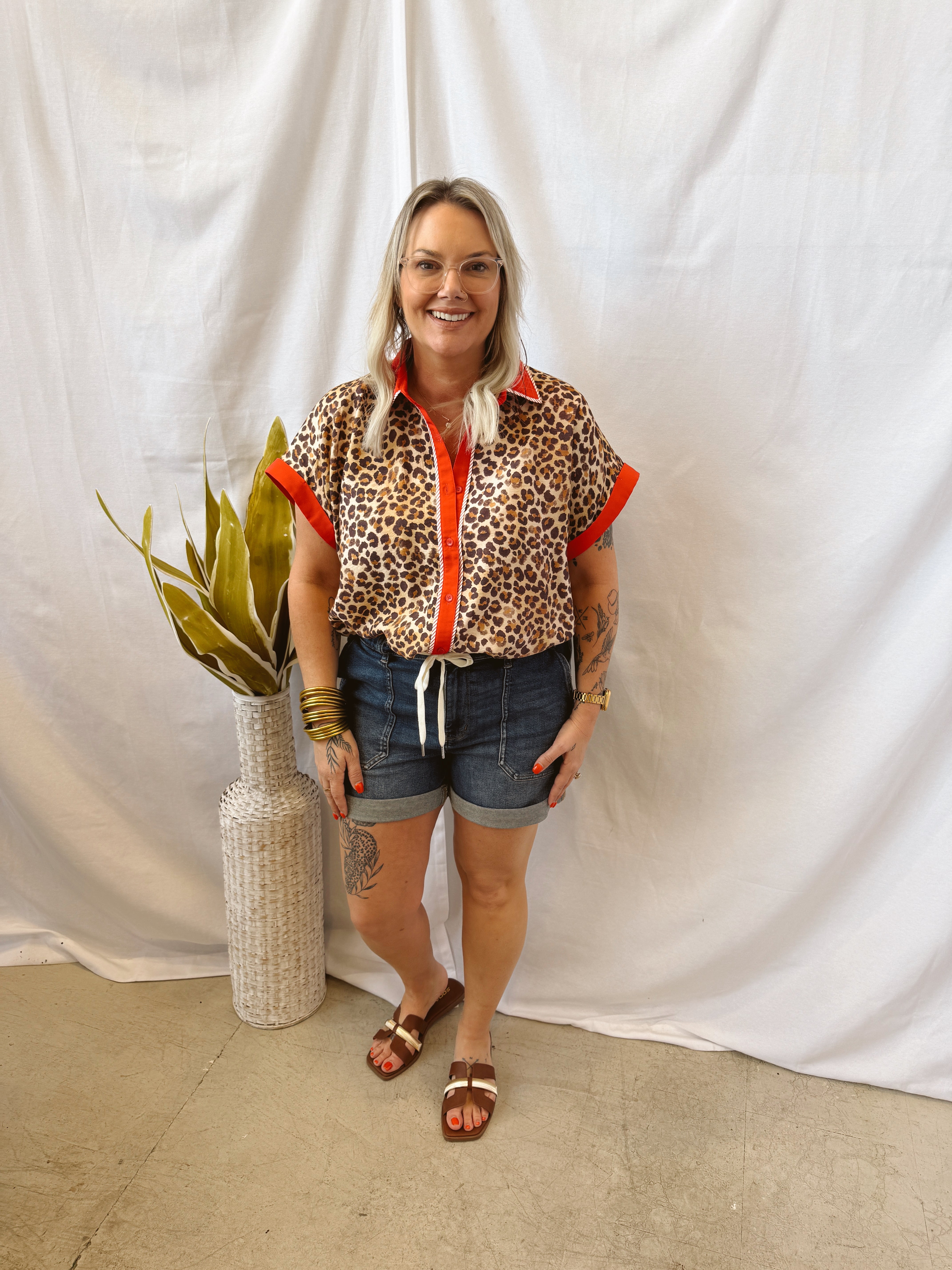 Elle Leopard with Red Button Up Top-Short Sleeve Tops-entro-The Silo Boutique, Women's Fashion Boutique Located in Warren and Grand Forks North Dakota