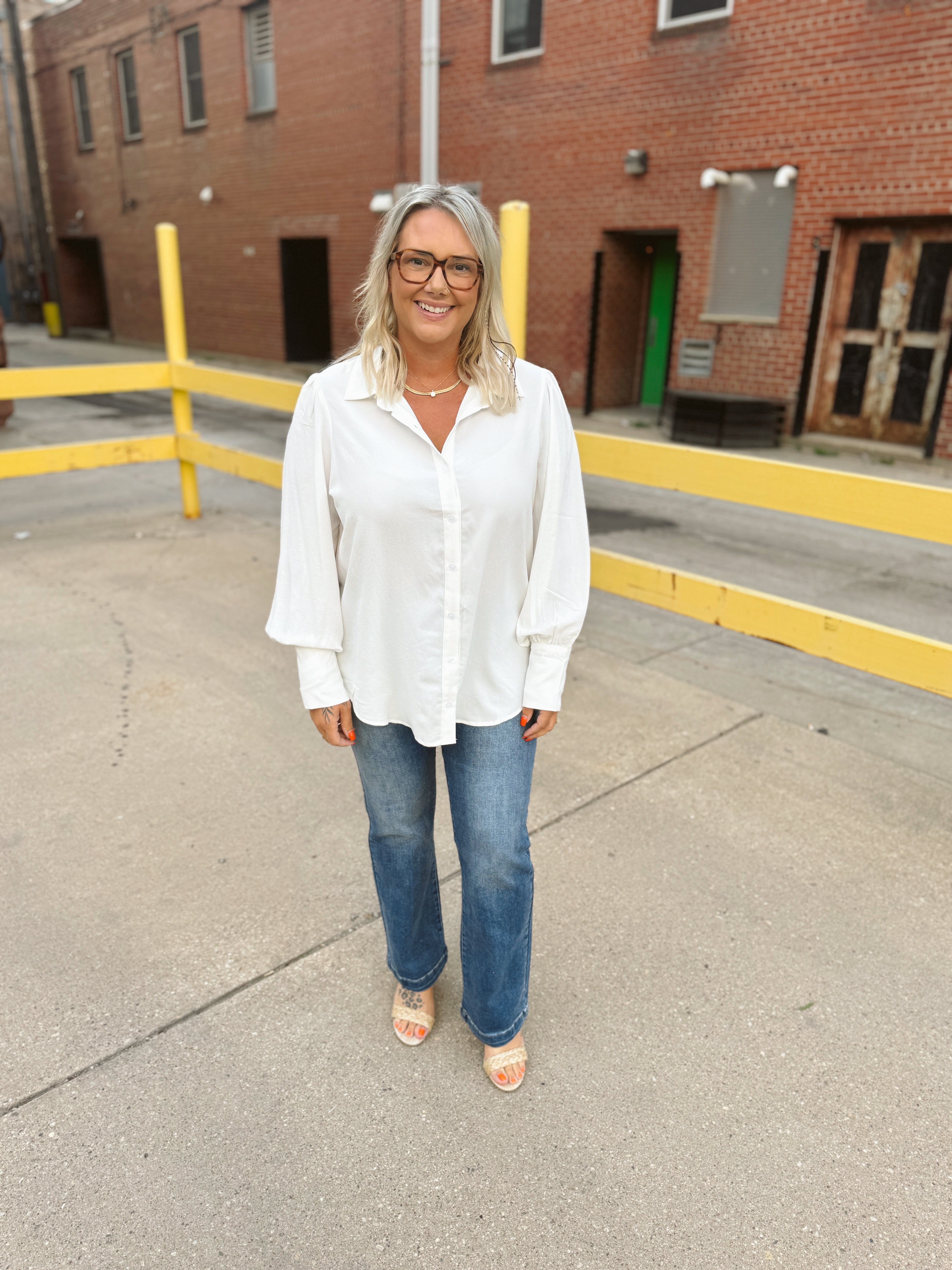 White Lantern Puff Sleeve Top-Long Sleeve Tops-cozy co-The Silo Boutique, Women's Fashion Boutique Located in Warren and Grand Forks North Dakota