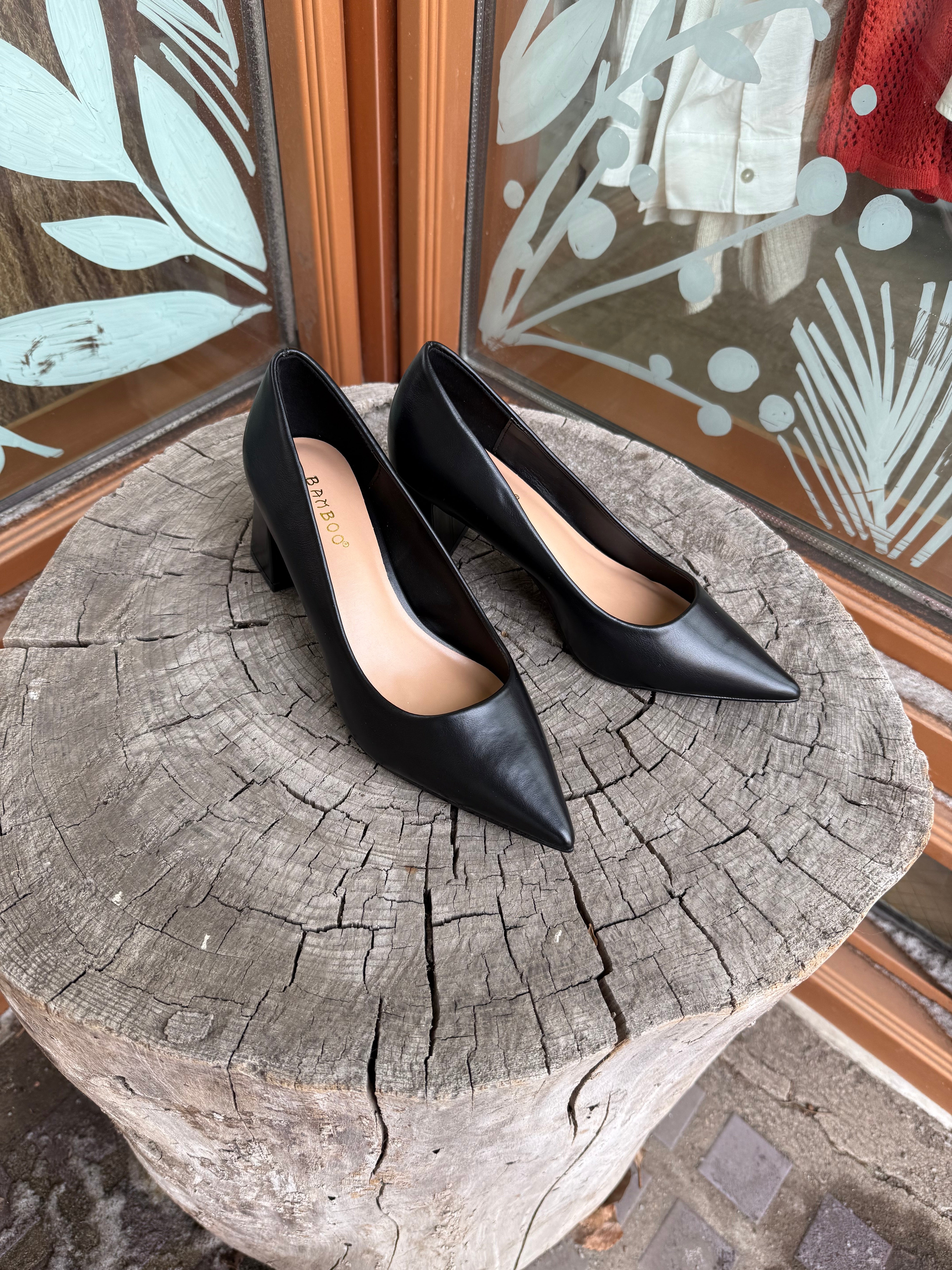 Starlike Black Heels-Heels-ccocci-The Silo Boutique, Women's Fashion Boutique Located in Warren and Grand Forks North Dakota