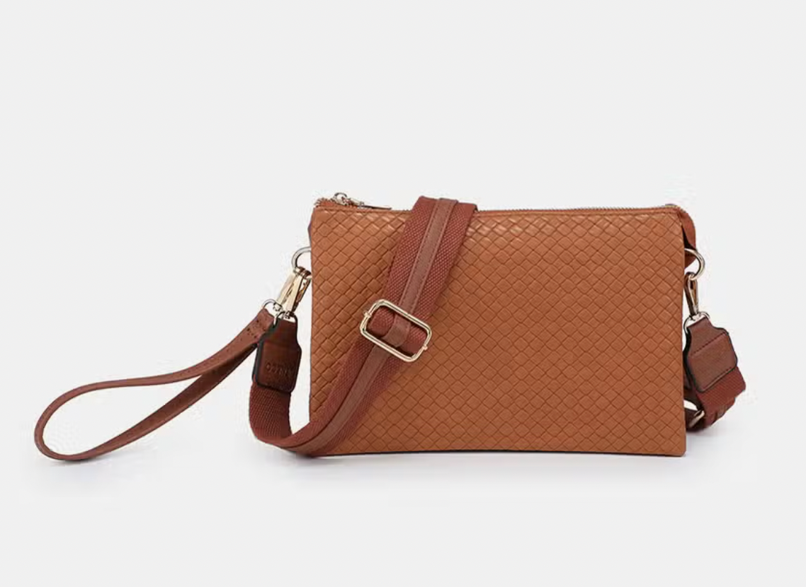 Izzy Woven Crossbody Purse-Crossbody Purses-Jen and Co-The Silo Boutique, Women's Fashion Boutique Located in Warren and Grand Forks North Dakota