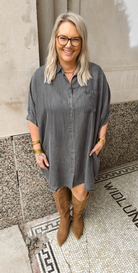 Denim Black Collared Dress-Dresses-entro-The Silo Boutique, Women's Fashion Boutique Located in Warren and Grand Forks North Dakota