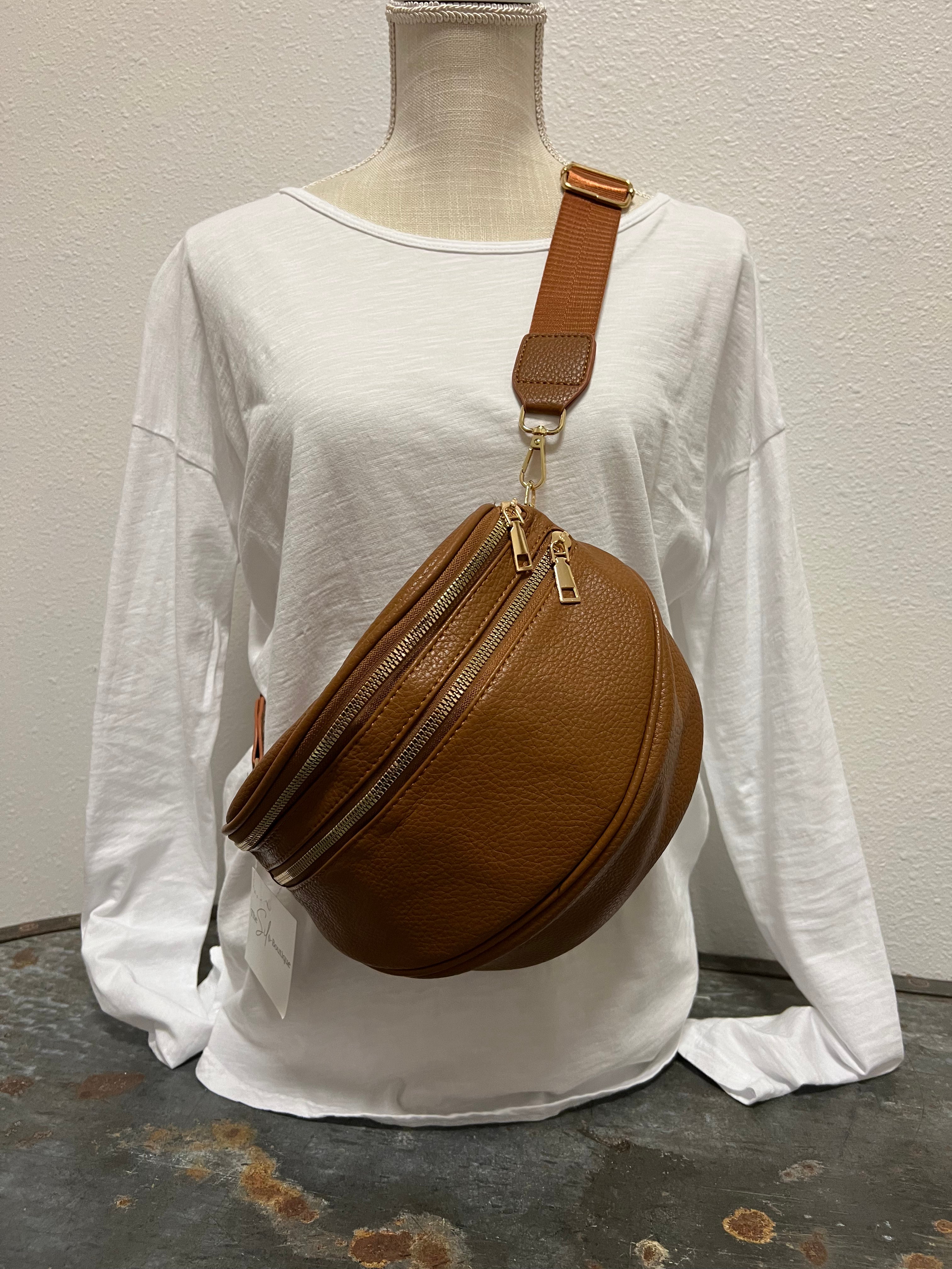 Savvy Crossbody Purse-Purses-kaydee-The Silo Boutique, Women's Fashion Boutique Located in Warren and Grand Forks North Dakota